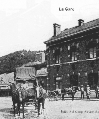 La place de la gare